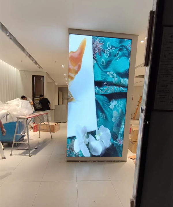 恒山商场门店转角LED显示屏